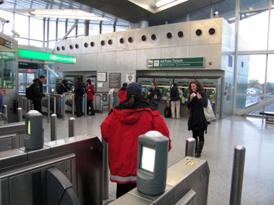 Howard Beach AirTrain lobby