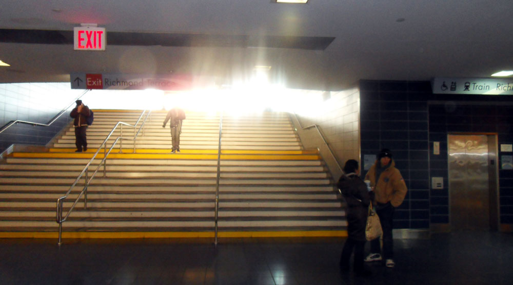 Ferry Terminal, Staten Island, Ramp E, stairs and elevator to Richmond Terrace